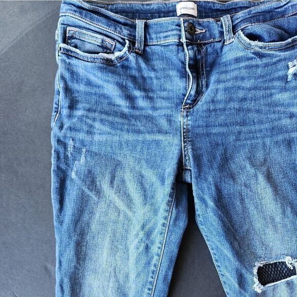 Sneak Peak Skinny Jeans with Rips - Picture 7 of 15